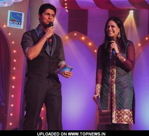 Vishal Malhotra On The Set of "Entertainment Ke Liye Kuch Bhi Karega"
